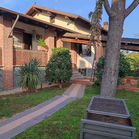 Villa La Casa Della Nonna Gambolò Exterior foto